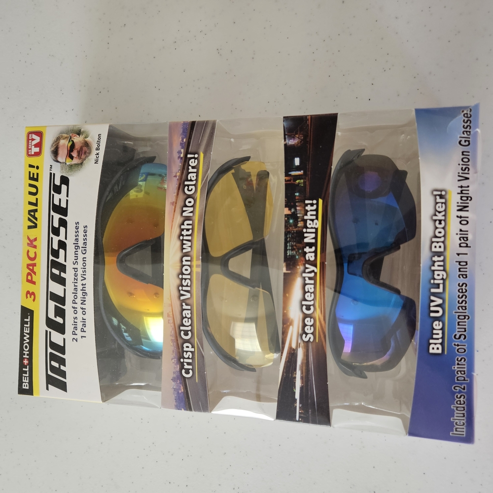 Sleek Black and Yellow Sunglasses for Stylish Protection